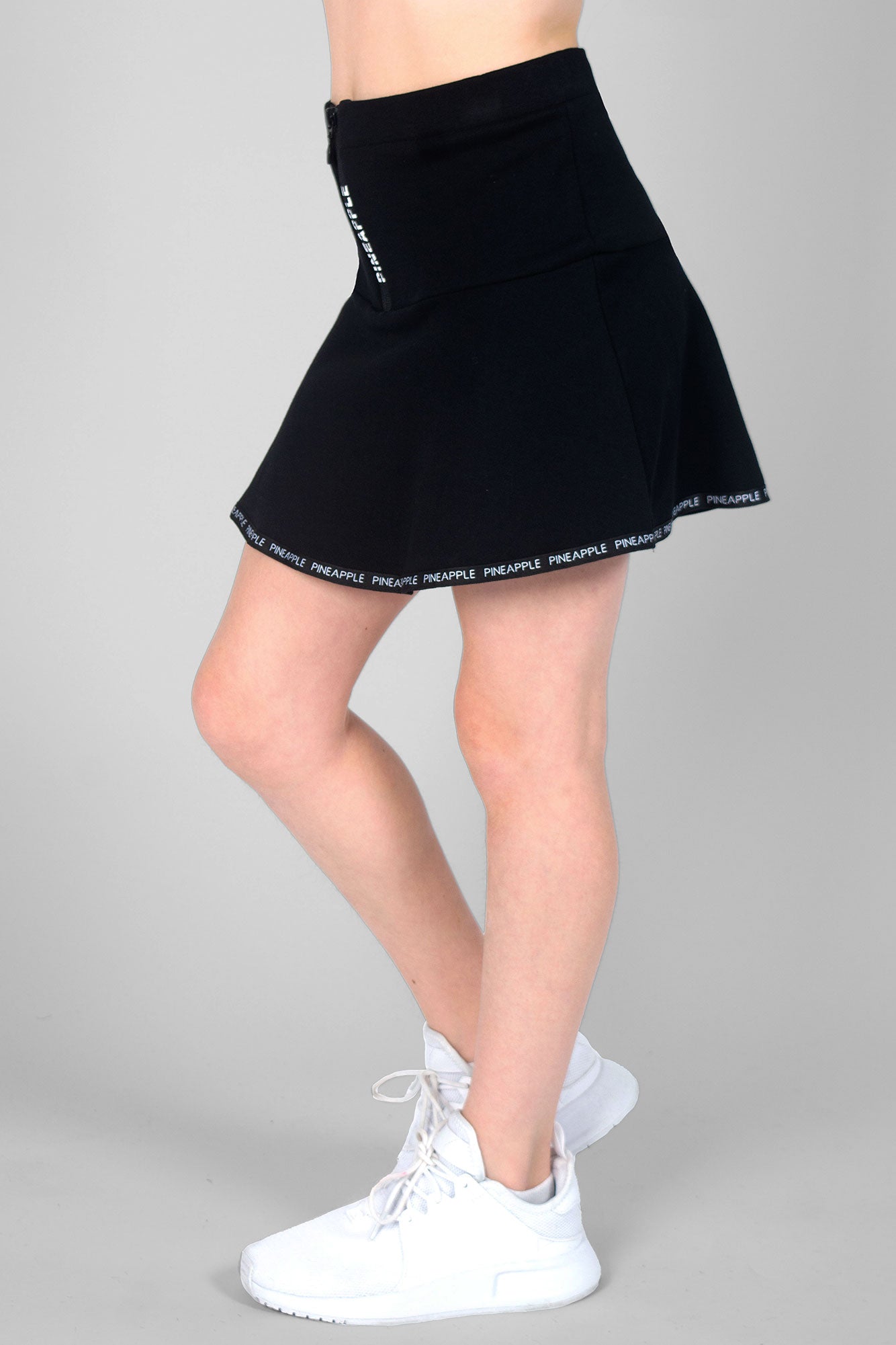 Black skater skirt zipper hotsell