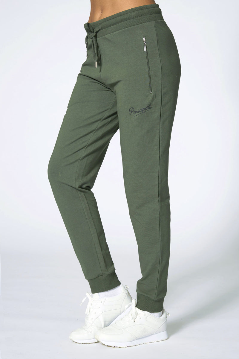 Chicos Easywear 2 Slinky Knit Pants Womens Olive Green Travel Cruise  Packabale